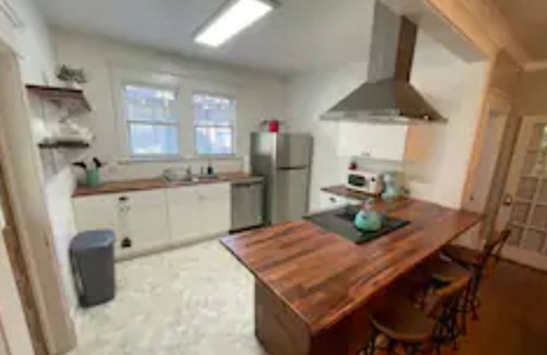Hattiesburg House | The Sunshine Bungalow