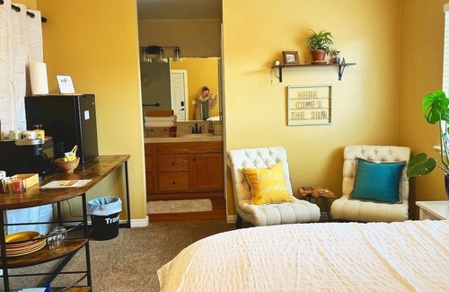 Northwest Boise City Apartment | The Sunshine Guest Suite