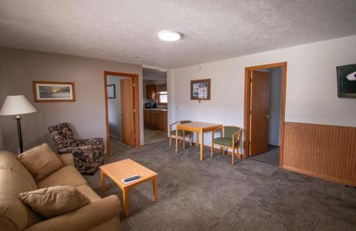 Munising Hotel | The Superior Motel