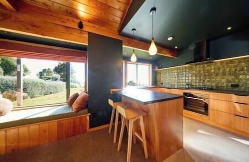 Hapuku House | The Surfwatch House