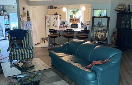 Wilmington House | The Sutton getaway w/pool and private backyard.