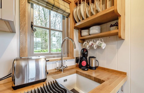 Settle Cottage | The Swaledale Hut - UK40151