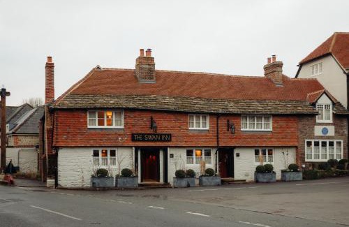 Pulborough Hotel | The Swan Inn