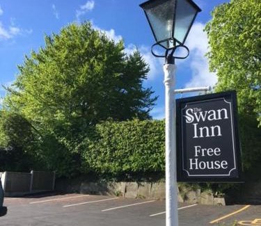 Kettleshulme Hotel | The Swan Inn