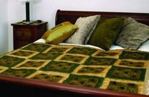 Hanley Swan Hotel | The Swan Inn