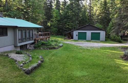 Swan Lake House | The Swan Lake Hideaway, a true Montana Experience!