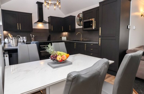 Gargrave Cottage | The Swans Nest Lock View