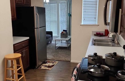 Addison Apartment | The Sweet Escape