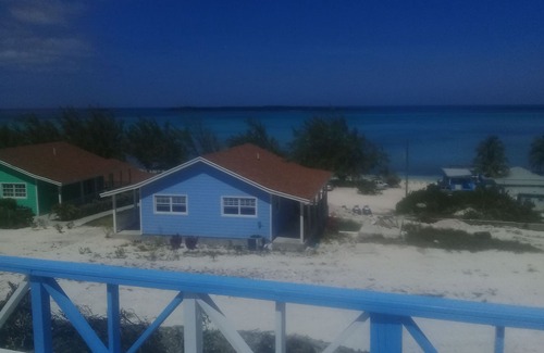 Rolleville Villa | The Swimming Pigs Resort-Blue Marlin