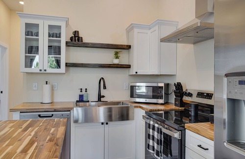 Highland Apartment | The Swiss Post Apartment A
