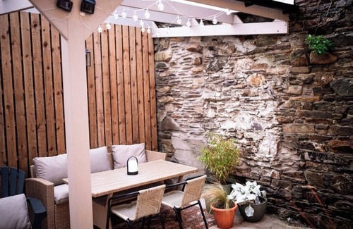 Skibbereen House | The Tailor Shop.