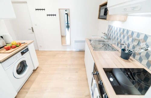 Vaise Apartment | The TANNEURS - Charming 6-person apartment - Steps from Valmy Metro