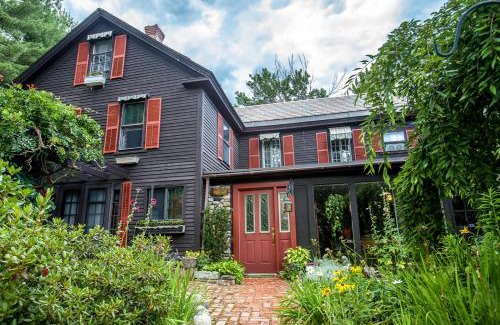 Swanzey Bed & Breakfast | The Tartan Fox at the Meadmere