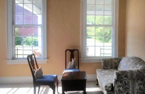 Sunbury Bed & Breakfast | The Teacherage
