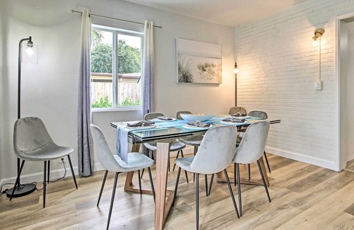 North Corals House | 'The Teal House' - Pool & Yard, 2 Mi to Beach