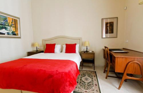 Emek Refaim Bed & Breakfast | The Templer Inn