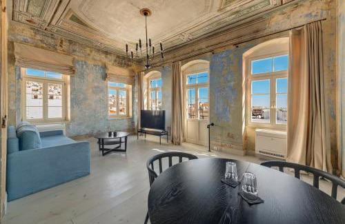Ermoupoli Hotel | The Ten Syros