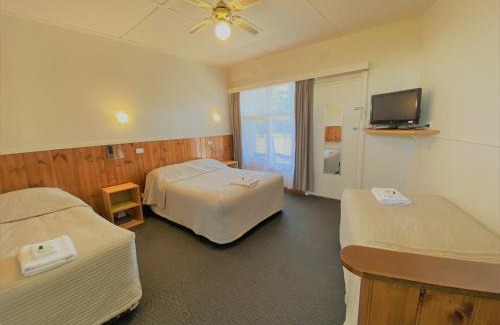 Terang Hotel | The Terang Motor Inn