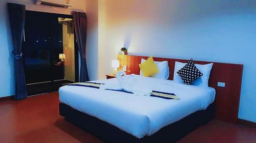 Kho Hong Resort | The Terrace Khlongtoei