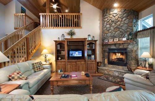 North Wawona House | The Terry Cabin