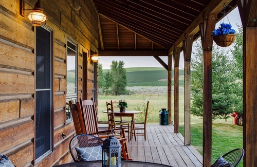 Felt Cabin | The Tetons for a family vacation retreat! - Yellowstone, Jackson Hole & Targhee