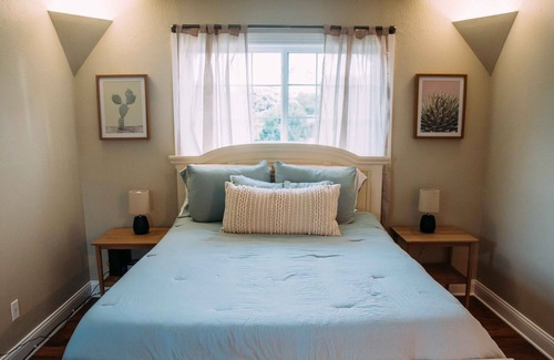 Euless House | The Texas Cottage