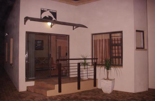 Herolds Bay Apartment | The Third Dolphin
