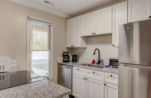 Durham Apartment | The Thornberry @ Hillside Park