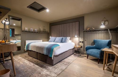 Woodditton Hotel | The Three Blackbirds