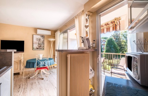 Mandelieu-La-Napoule Apartment | The Three Rivers Park Side