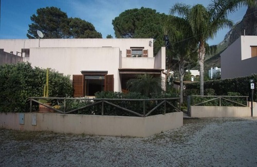Macari Apartment | The Three Gulfs Màkari 2