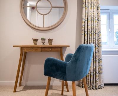 Briston Bed & Breakfast | The Three Horseshoes