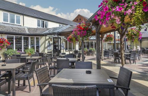 Market Harborough Hotel | The Three Swans Hotel, Market Harborough, Leicestershire - The Coaching Inn Group