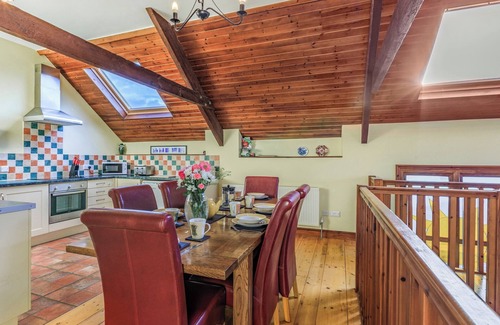 Westleigh Cottage | The Threshing Barn - UK35754