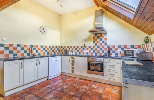 Westleigh Cottage | The Threshing Barn - UK35754