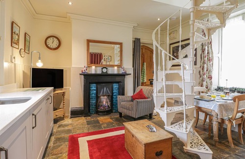 Ruswarp Cottage | THE TICKET OFFICE, pet friendly, character holiday cottage in Ruswarp