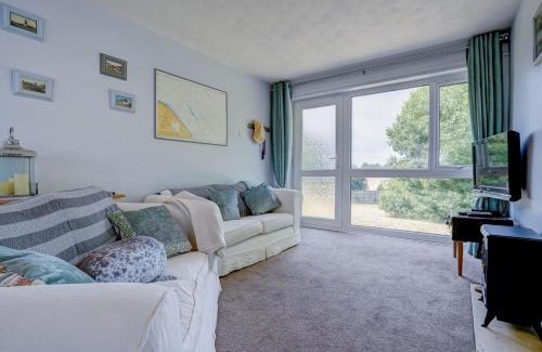 Winterton-on-Sea House | The Tiddler by Winterton Cottages