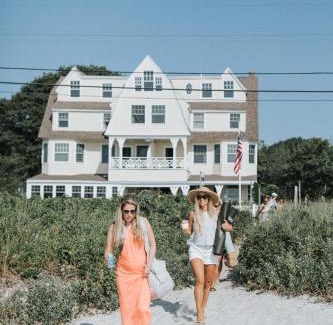 Kennebunkport Hotel | The Tides Beach Club