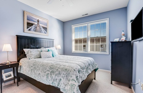 Rehoboth Beach House | The Tides Coastal Gem W/Fast WiFi, Beautiful Decor, & Beach Access Nearby