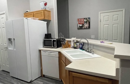 Midway Condo | The Tiffany Suite is Quite and pet friendly.