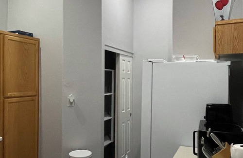 Midway Condo | The Tiffany Suite is Quite and pet friendly.