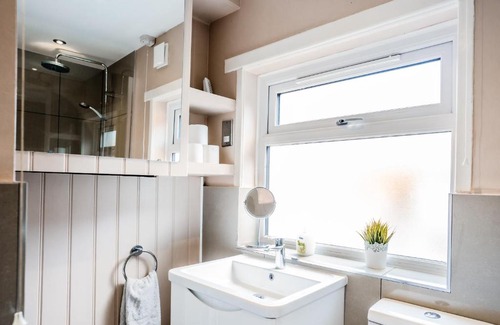 Thorpe Satchville Apartment | The Tigers Townhouse