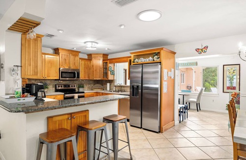 Largo House | The Tiki House! Heated Pool, Close to the Beach! 20% Off Fall Special