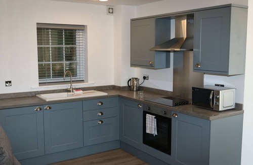 Yarm Apartment | The Toot Suite Self Catering, Private Hot Tub
