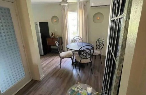 Northeast Miami Apartment | The Topaz Apartment @LASOCIAL, Paking & Breakfast