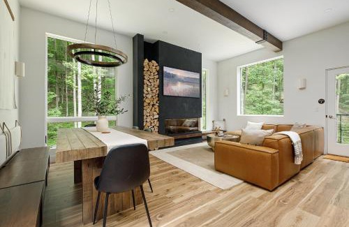 Bellaire House | The Tower at Glacial Hills