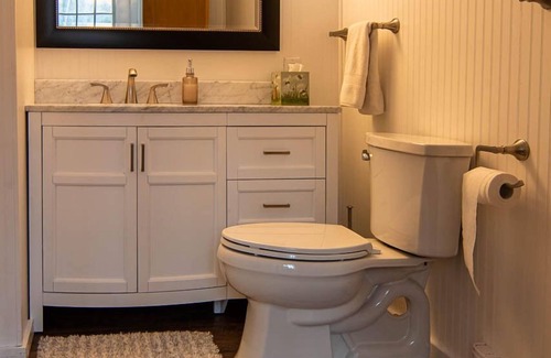 Beaver Island House | The Townhouse- Walkable, updated home in the Harbor District