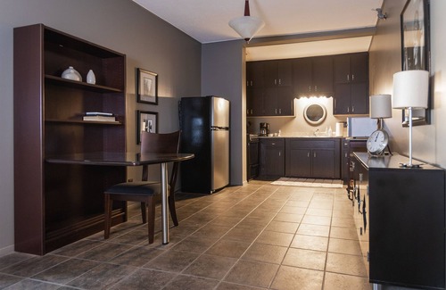 Fairbury Apartment | The Townsend 2 BR Apartment Located On The Bricks