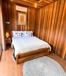 Toya Bungkah Bed & Breakfast | The Toya Bali - Private Room & Jacuzzi