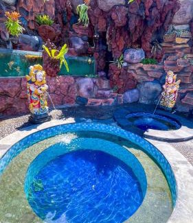 Toya Bungkah Bed & Breakfast | The Toya Bali - Private Room & Jacuzzi